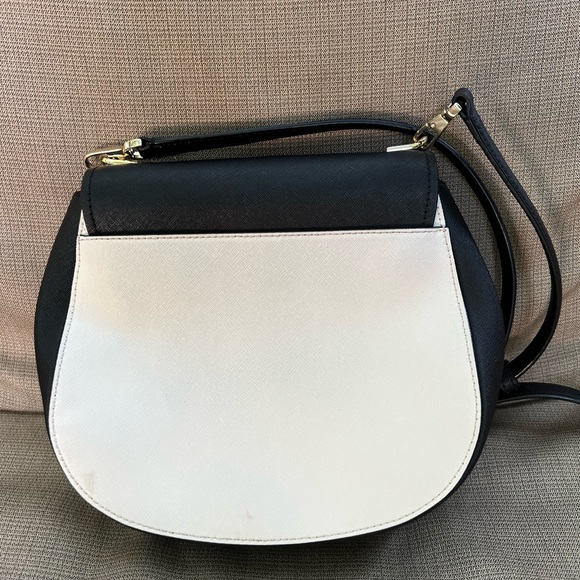 Kate Spade Red Ripple Handbag - Picture 3 of 4